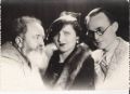 Dr. Jonás y sra. Sara Kovensky con Zerubavel - 1936 